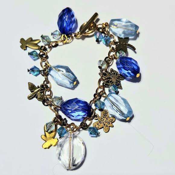 Handmade Jewelry - Butterfly Beaded Chunky Bracelet 7.5" Long Dark Blue & Light Blue Beads w/Gold